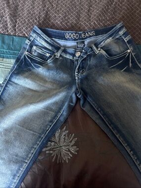 GOGO Women's Faded Blue Skinny Jeans
